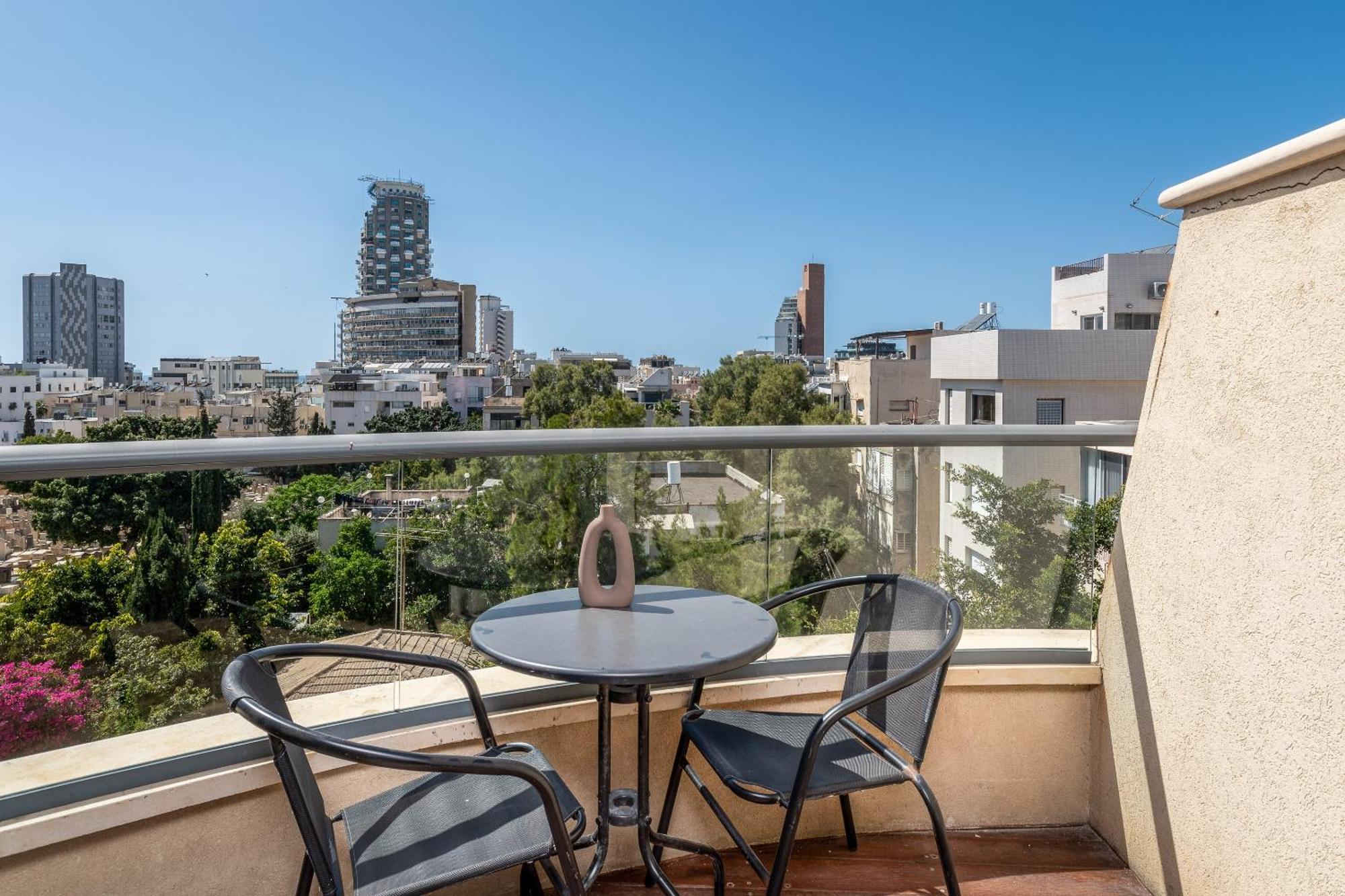 Modern&Sunny 1 BDR w balcony&parking Apartment Tel Aviv Bagian luar foto