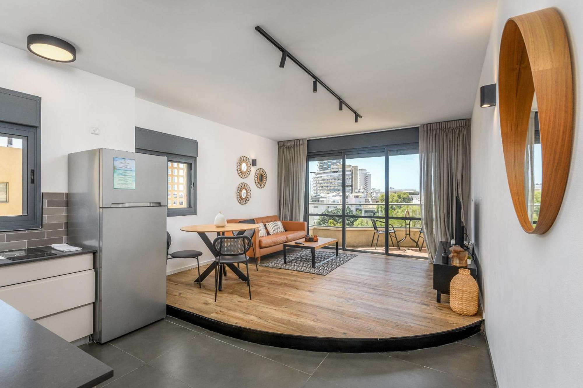 Modern&Sunny 1 BDR w balcony&parking Apartment Tel Aviv Bagian luar foto